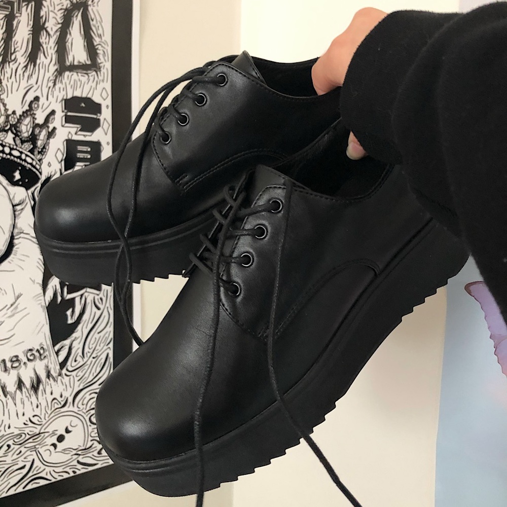 Ramita Class Platform Shoes